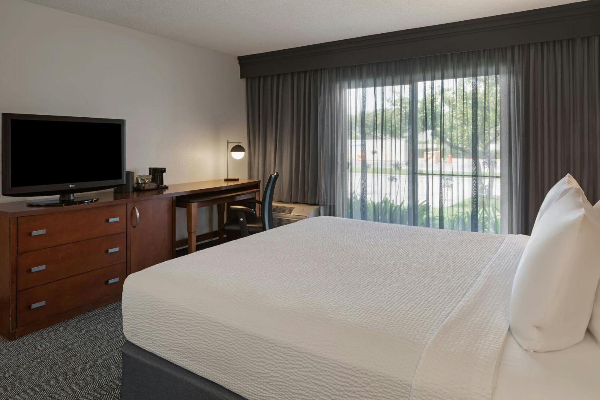 Hotel Courtyard Anaheim Buena Park Esterno foto